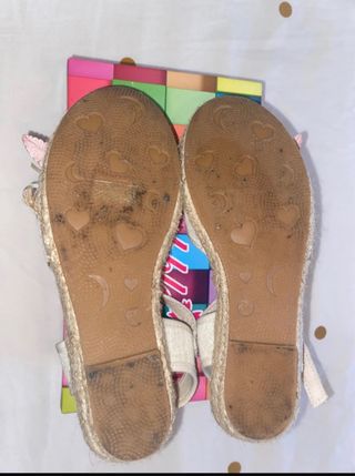 Zapatos niña Bubble Kids beige. Talla 34