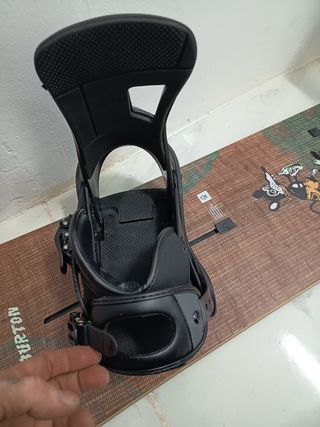 Botas y fijaciones snowboard