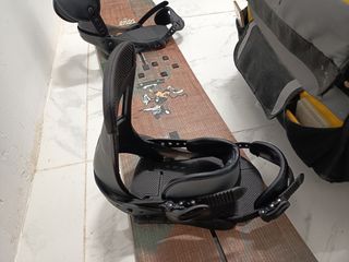 Botas y fijaciones snowboard