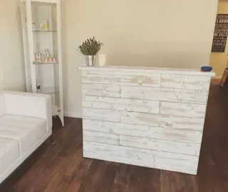 Mostrador recepción 2 alturas madera