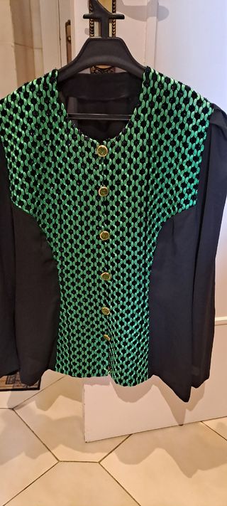 Chaqueta negra y verde - eventos