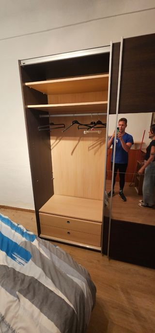 Armario 2 puertas correderas con espejo