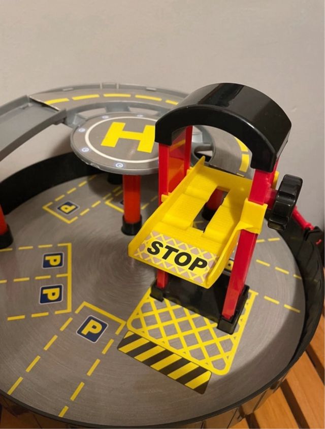 Estacionamento de malas para crianças