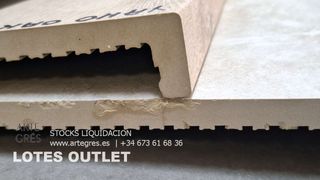 Liquidación de peldaños porcelánicos