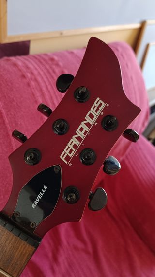 Guitarra Fernandes Ravelle X
