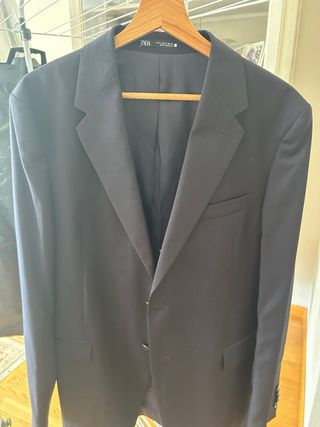 Traje Zara hombre azul marino - Talla 48