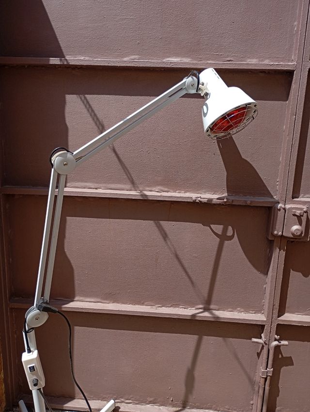 Lámpara infrarroja masaje