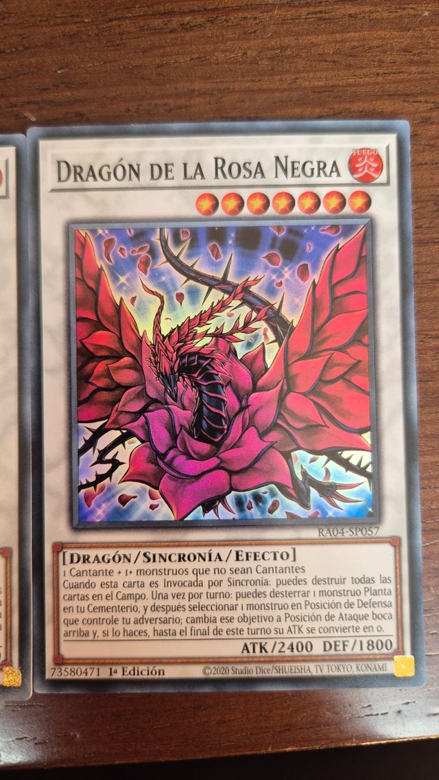 Yugioh: Dragón de la rosa negra
