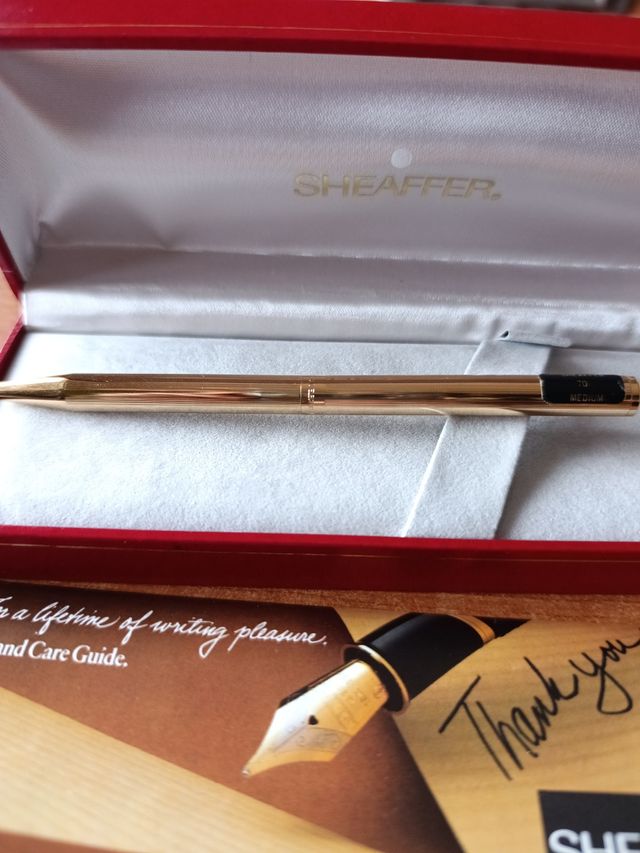 Nuova penna Sheaffer placcata in oro