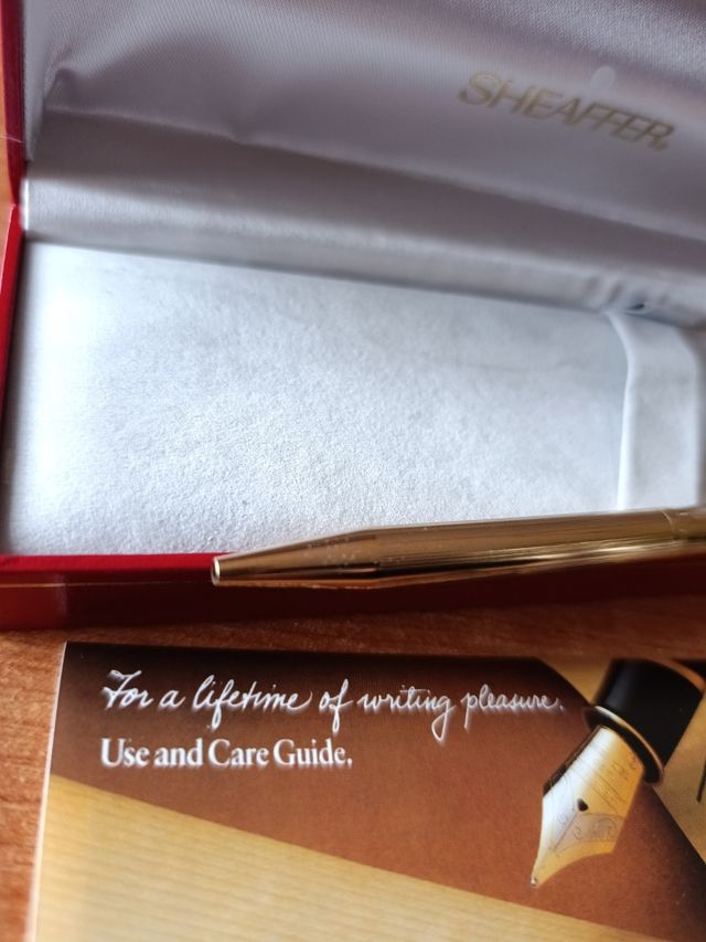 Nuova penna Sheaffer placcata in oro