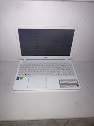 Acer Aspire V3 572G i7 4th Gen