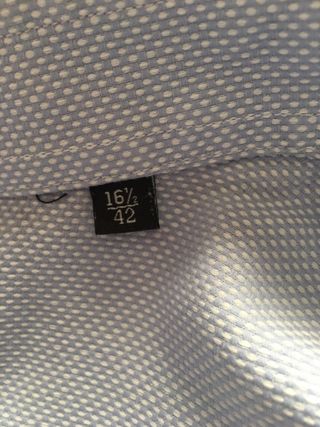 camicia uomo azzurra Dan John indossata una volta
