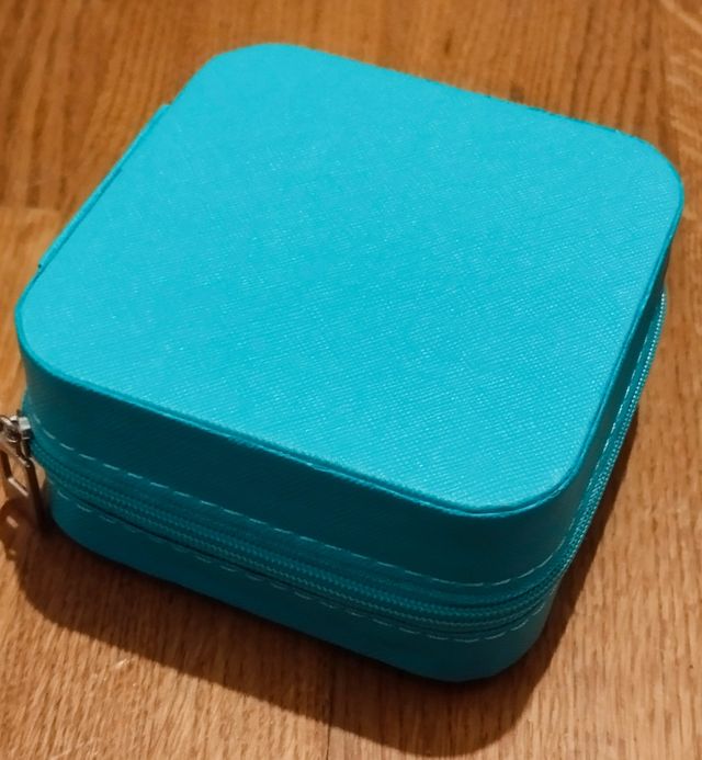 Mini gioielli da viaggio