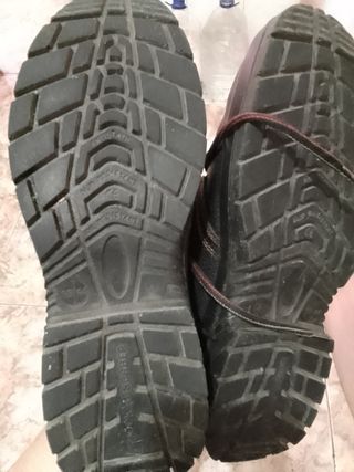 Zapatos de trabajo 44