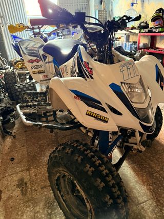 Quad Suzuki LTZ 400