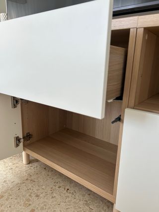 Mueble de salon, television