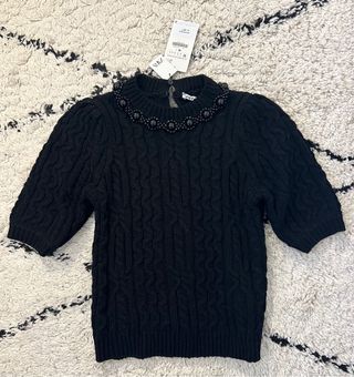 Jersey punto abalorios Zara