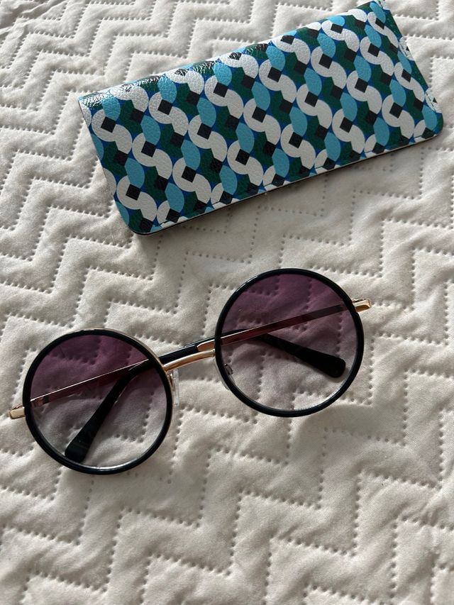 Gafas sol redondas negras