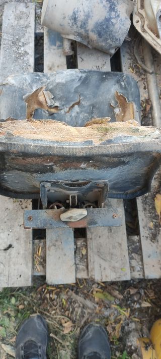 Asiento torillo ausa