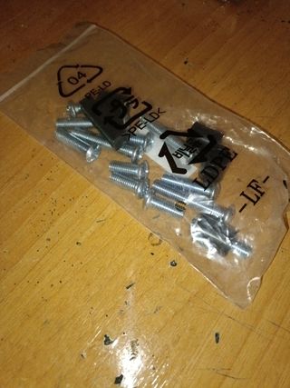 Tornillos gruesos 12mm/15mm