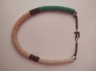 Collar abalorios tonos pastel