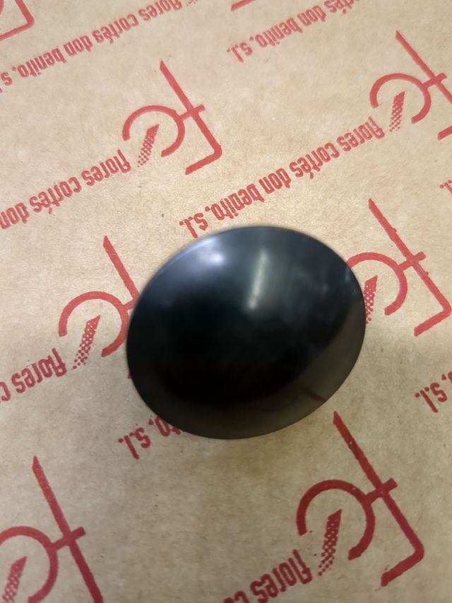 100 clavos tachuelas 30mm. hierro