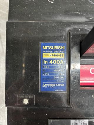 Interruptor automático Mitsubishi NF 400 SE 4 polos