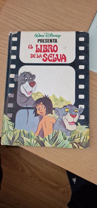 WALTDISNEY PRESENTA (8 VOLUMES SET)