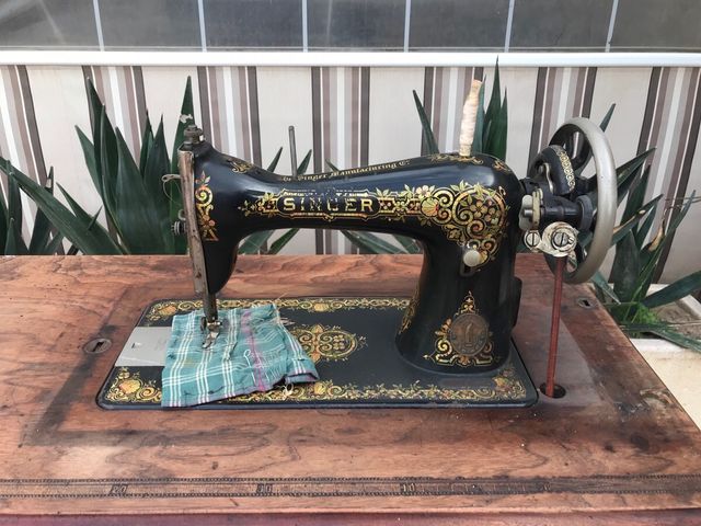 Máquina coser Singer Antigua