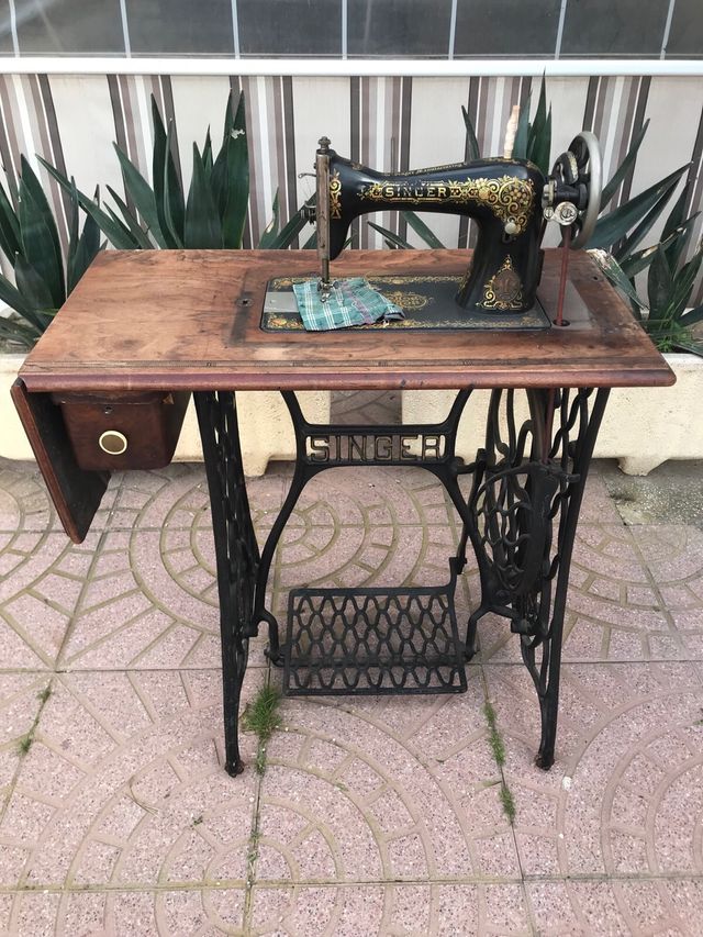 Máquina coser Singer Antigua