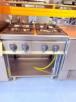 Cucina professionale a 4 fuochi Berto’s per ristor