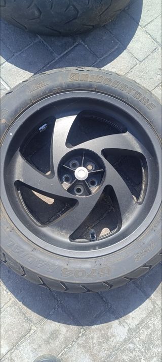 2 llantas de 16"