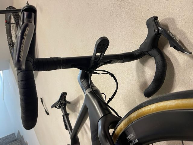 Manillar integrado Canyon CP10 Aerocockpit CF