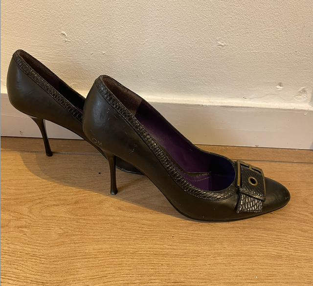 Tacones Morgan Negros con Hebilla