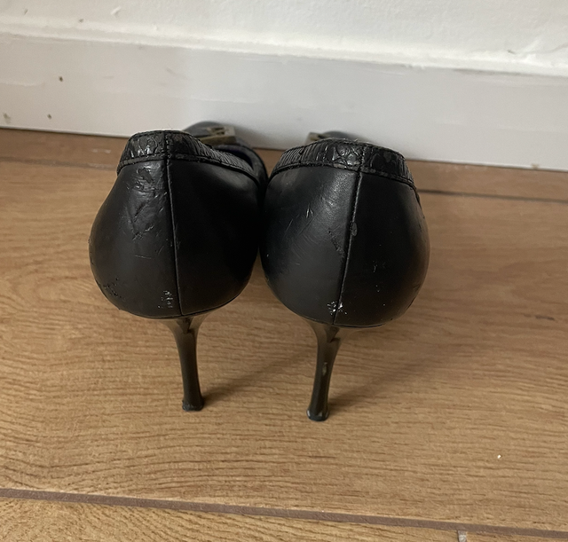 Tacones Morgan Negros con Hebilla