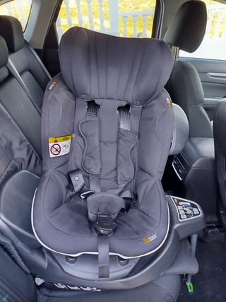 Seggiolino auto Besafe.