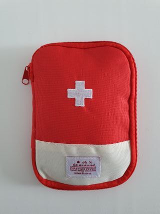 Botiquín medico de viaje 18 x 13 cm [Rojo]