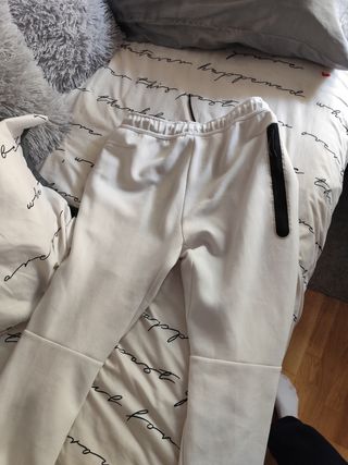 Pantalones Nike Tech Fleece M