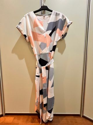 Vestito fantasia geometrico rosa, celeste e bianco