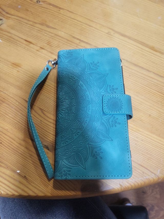 Funda móvil turquesa con mandala