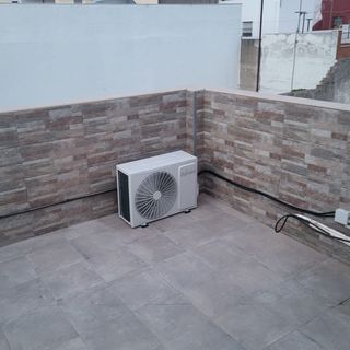 Instalador técnico aire acondicionado 
