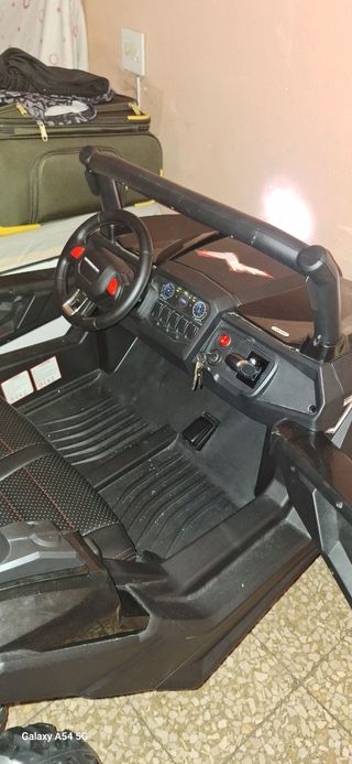 Coche eléctrico infantil UTV-MIX