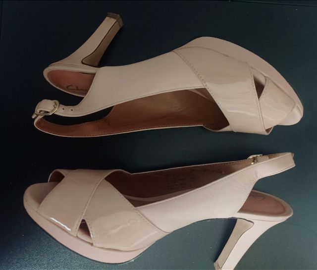 Sandalias tacón Clarks