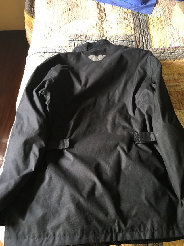 Chaqueta Barbour negra