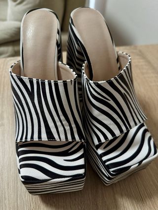 tacones zebra