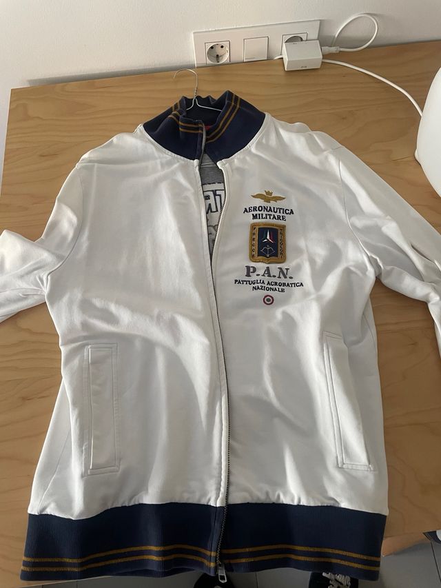 Chaqueta aeronautica militare