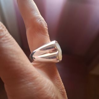 Precioso anillo Tous nueva colección nacar