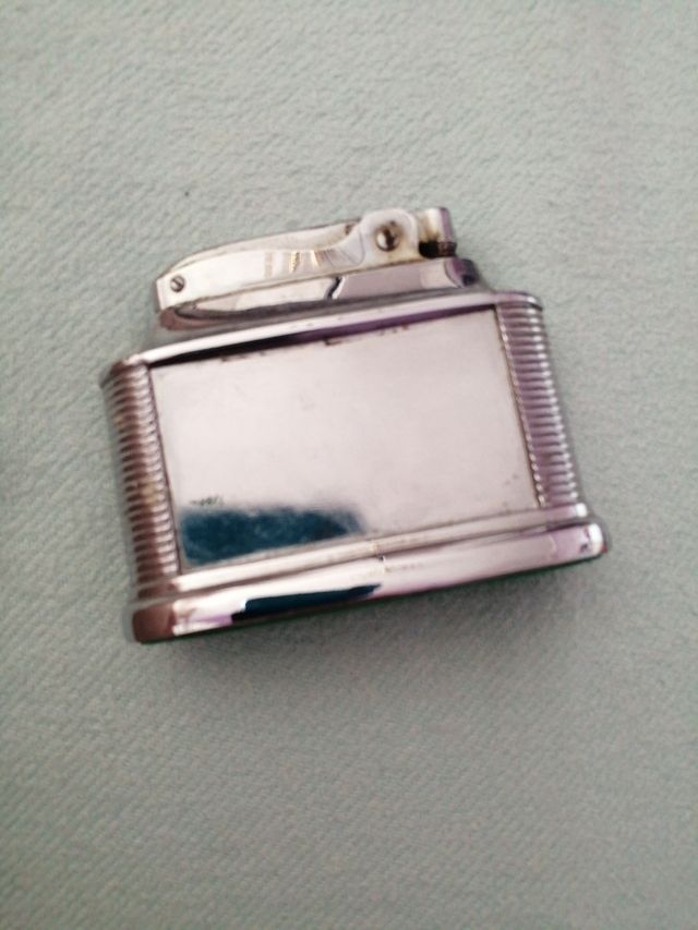 Accendino vintage grande