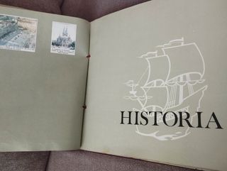 Álbum de cromos antiguo