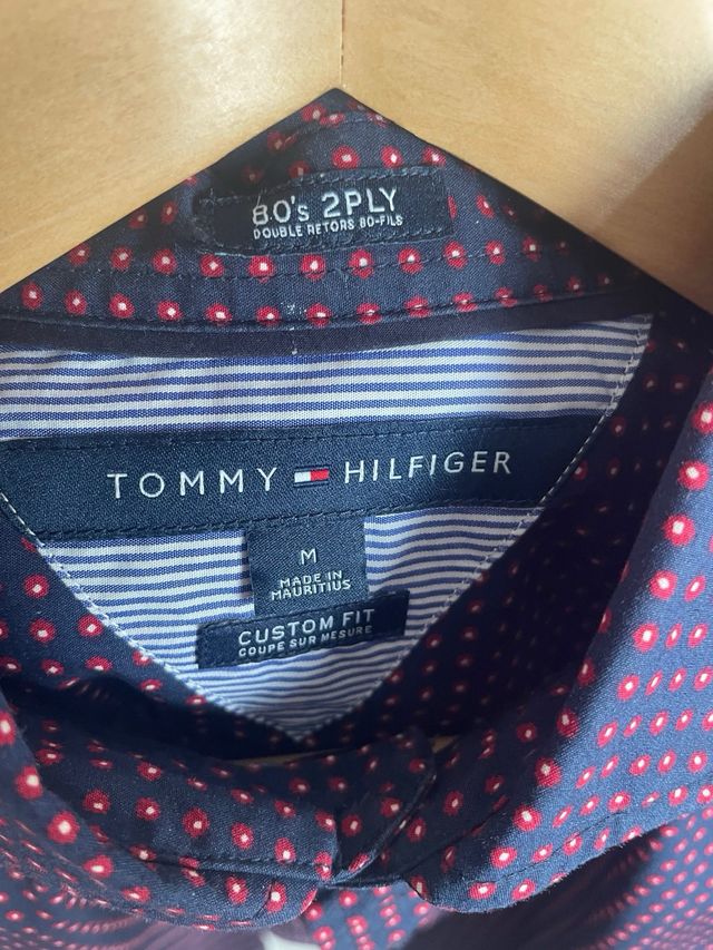 Camisa Tommy Hilfiger M - Azul con lunares rojos